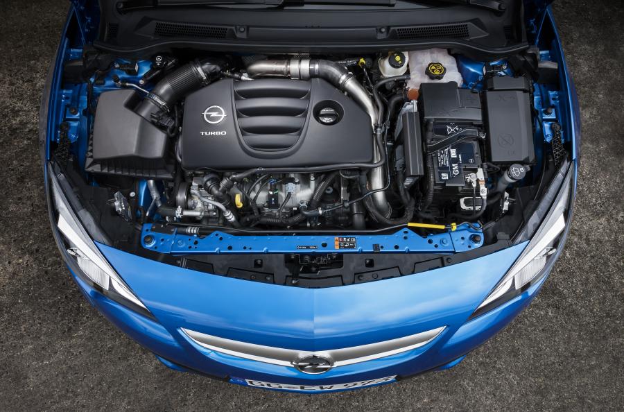  Opel Astra OPC 2012 года  (фото 17 из 64)